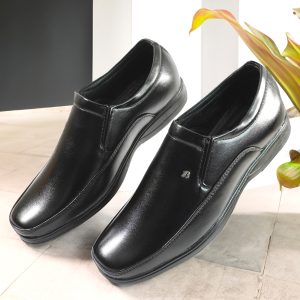 Classic Formal Slip-on Shoes